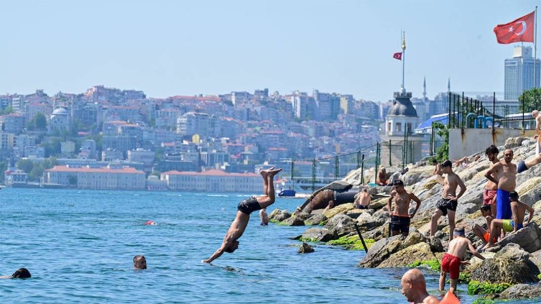 İstanbul için yüksek sıcaklık alarmı verildi: Sıcaklık 39 dereceyi aşacak aman dikkat 1